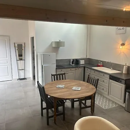 Loft #5 Angers Loire بيت للعطل