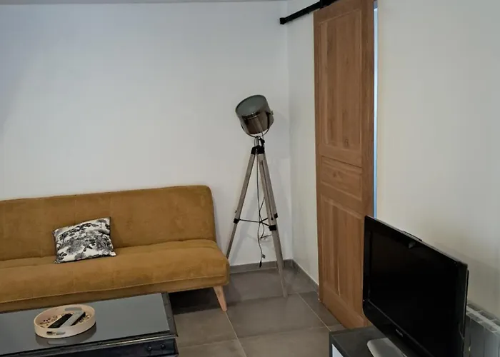 Loft #5 Angers Loire בית נופש Corné